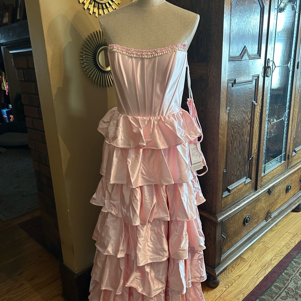 Stacees Pink Tiered Ruffle Maxi Dress - size 8 Prom NWT - Picture 7 of 13